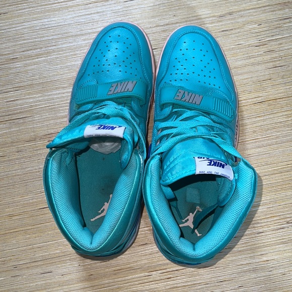 Jordan Legacy 312 Hyper Jade Size 11 - Picture 7 of 11